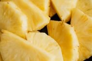 rich in vitamin C (Image via Pexels / Karolina Grabowska)